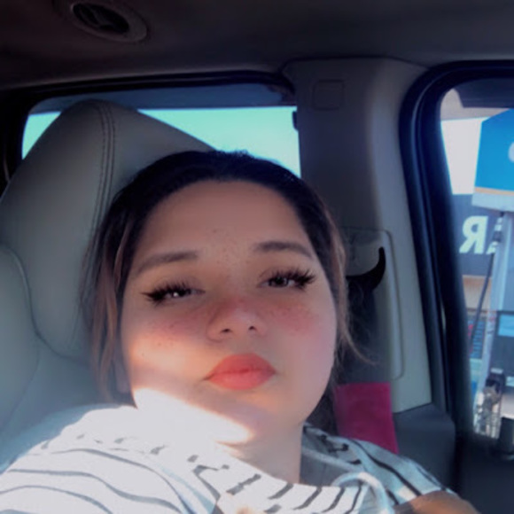 Meet your Posher, Elizabeth - Picture 1 of 1